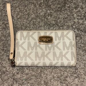 Michael Kors wallet